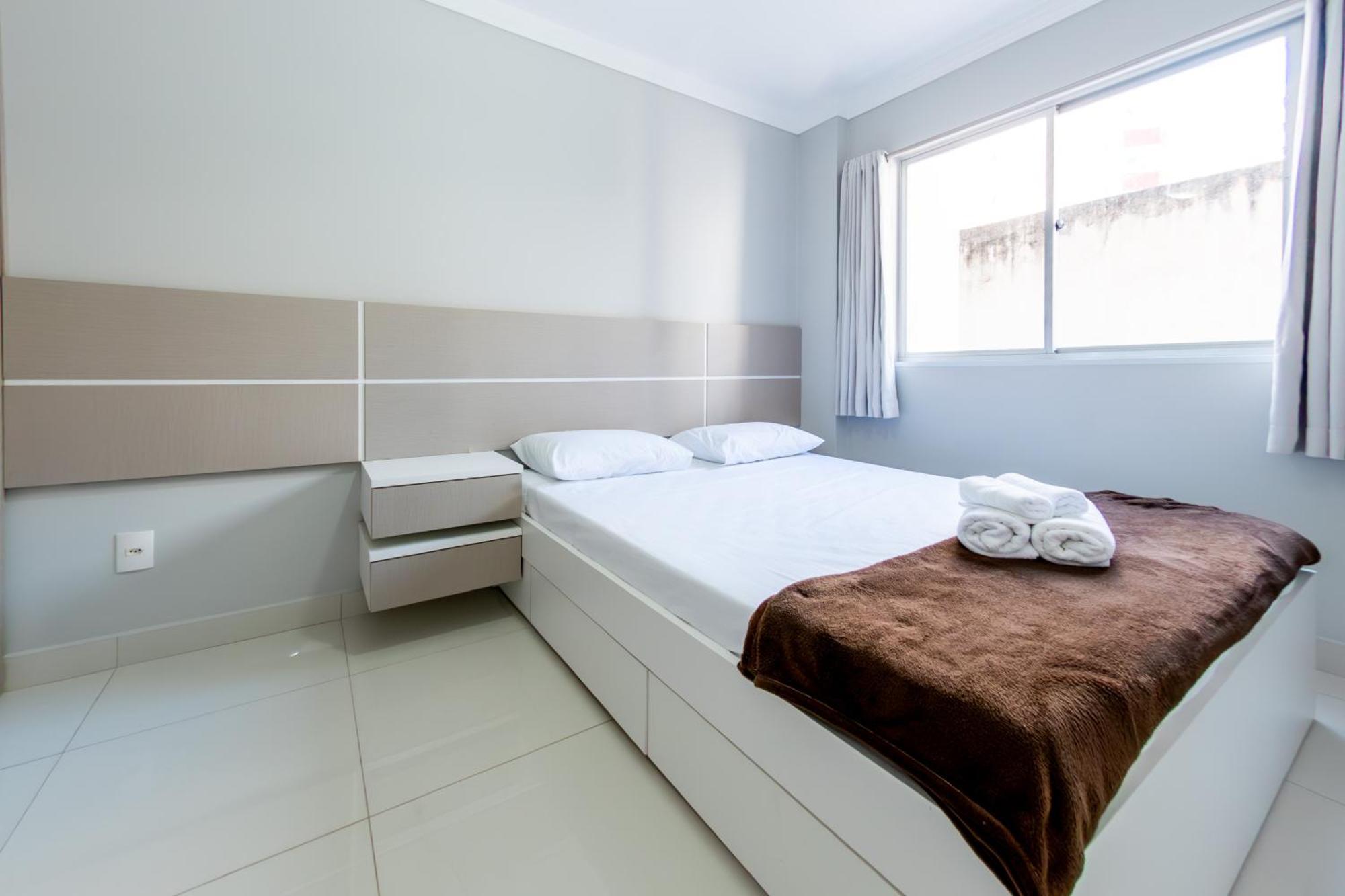 Apartamento A 1 Quadra Do Mar Em Bs1841